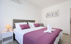 Apartment Manilu